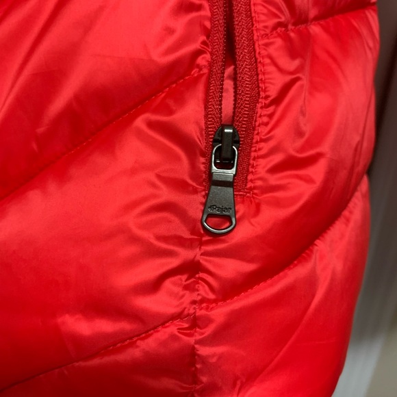 BNWT Pajar Packable Puffer Jacket - Red - Picture 4 of 6